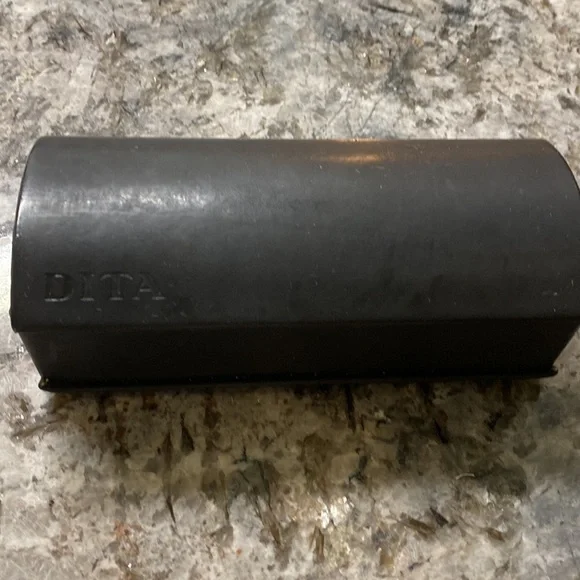 Dita Stormy Women’s Sunglasses - Picture 6 of 12